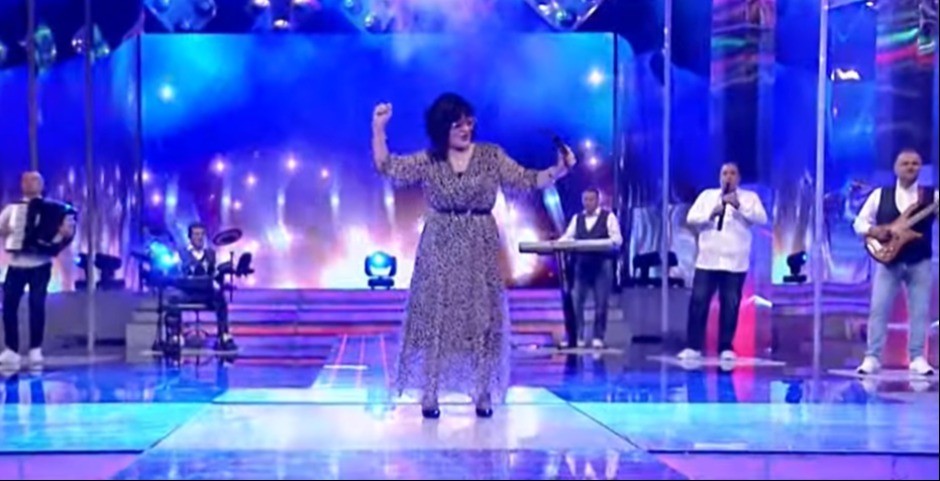 "SAOPŠTILA SAM DECI DA UMIREM" Naša pevačica se rasplakala u emisiji uživo, otkrila sve o bolesti!